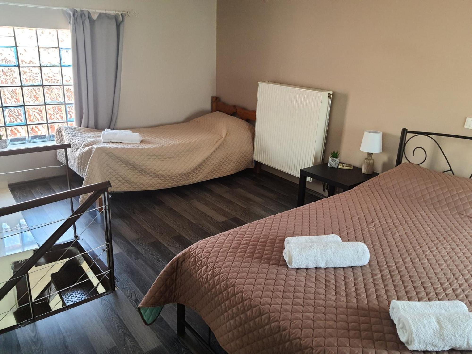 Seaside Beach Apartment Каламата Екстериор снимка